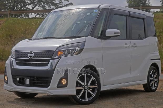 Nissan Dayz Roox 2018 White