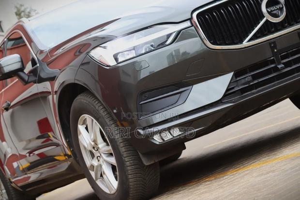 Volvo XC60 2018 Gray