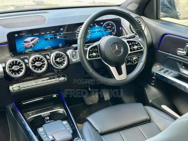 Mercedes-Benz GLB-Class GLB 250 4MATIC 2021 Blue