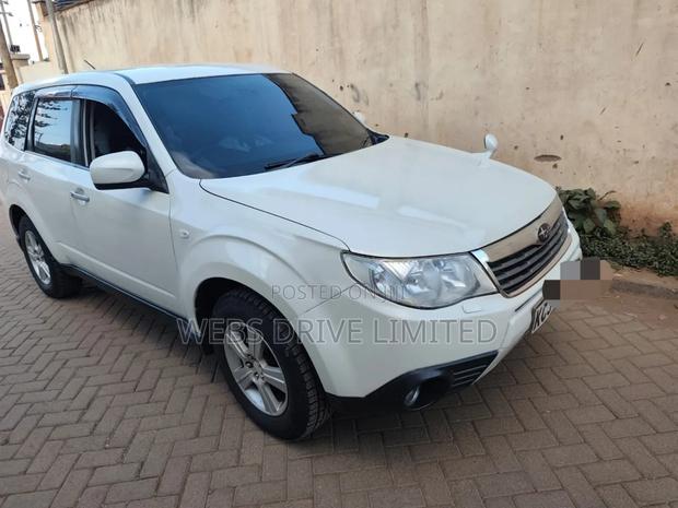 Subaru Forester 2010 White