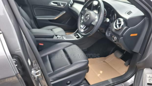 Mercedes-Benz GLA-Class 2018 Gray