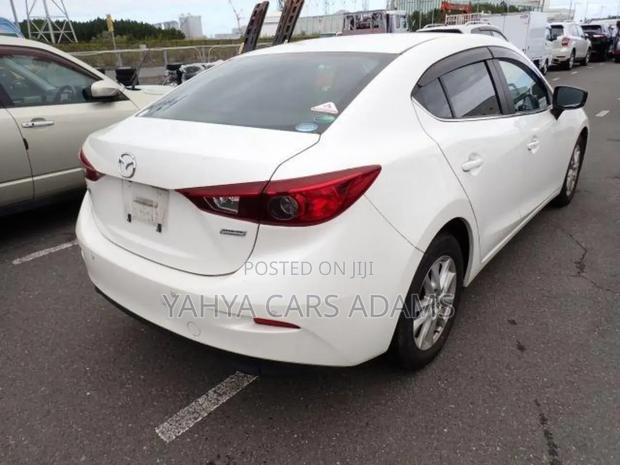 Mazda Axela 2018 White