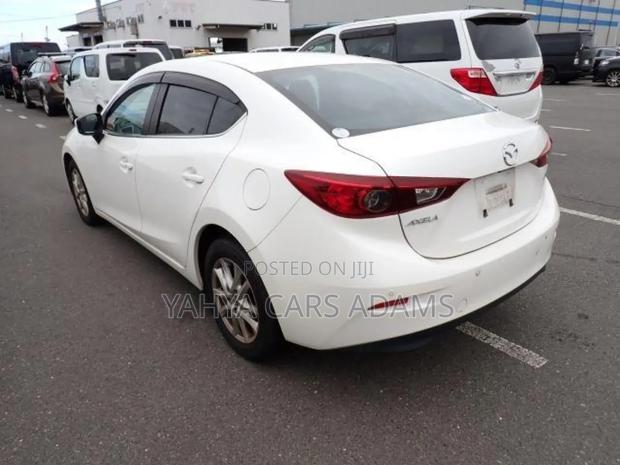 Mazda Axela 2018 White
