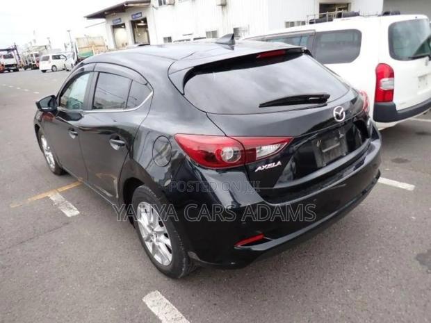 Mazda Axela 2018 Black