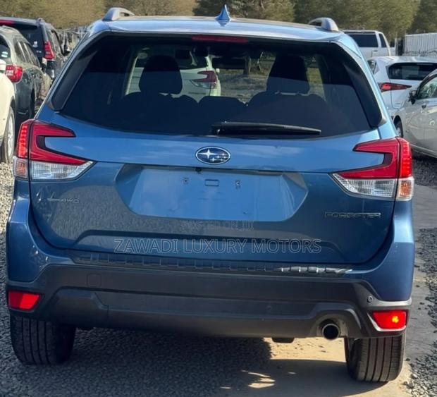 Subaru Forester 2.5i Premium AWD 2018 Blue