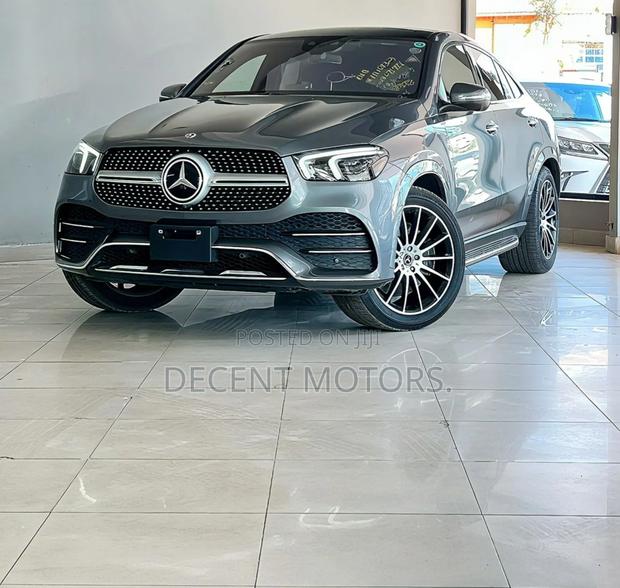 Mercedes-Benz GLE-Class GLE 400d 4MATIC 2021 Gray
