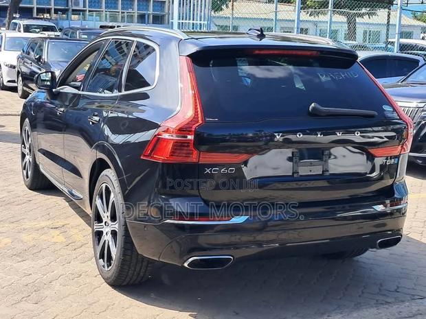 Volvo XC60 T6 R-Design AWD 2019 Black