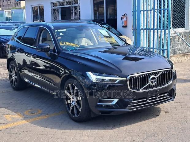 Volvo XC60 T6 R-Design AWD 2019 Black