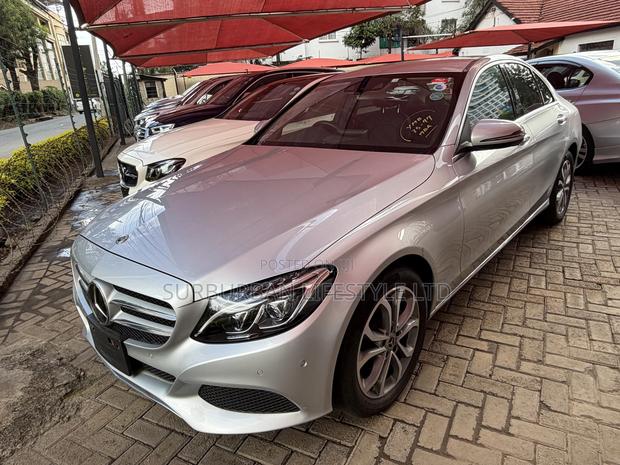Mercedes-Benz C200 2018 Silver