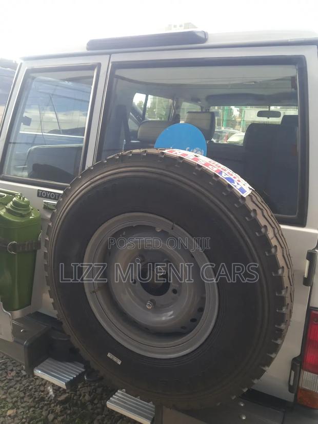 Toyota Land Cruiser 79 Series 2014 White