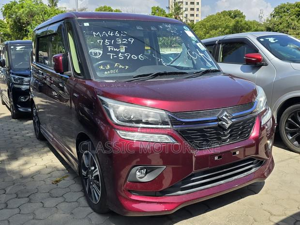 Suzuki Solio 2019 Burgundy