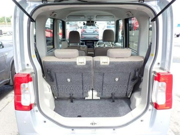 Daihatsu Tanto 2018 Silver