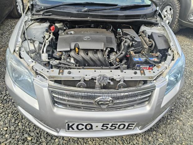 Toyota Axio 2010 Silver