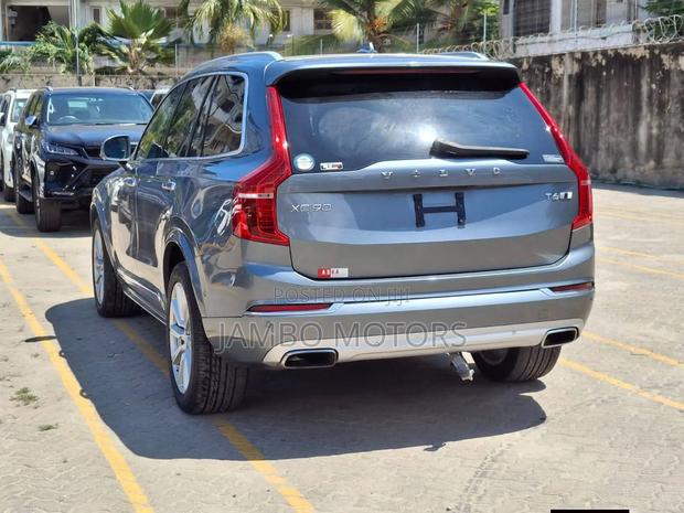 Volvo XC90 T6 Inscription AWD 2019 Gray