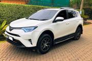 Toyota RAV4 2017 White for sale