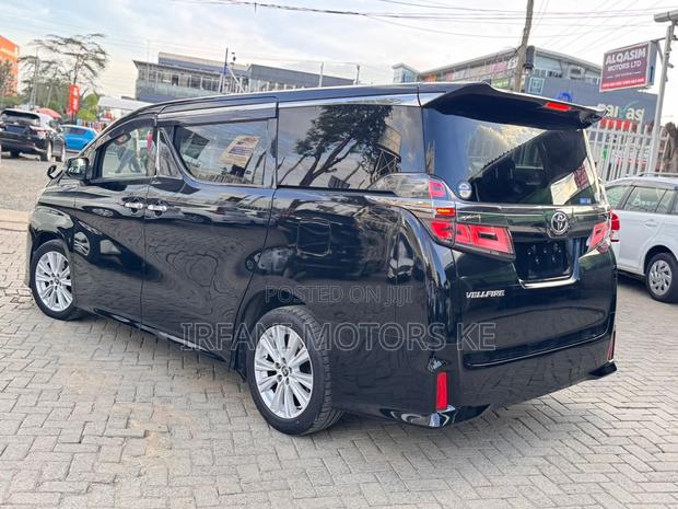 Toyota Vellfire 2018 Black