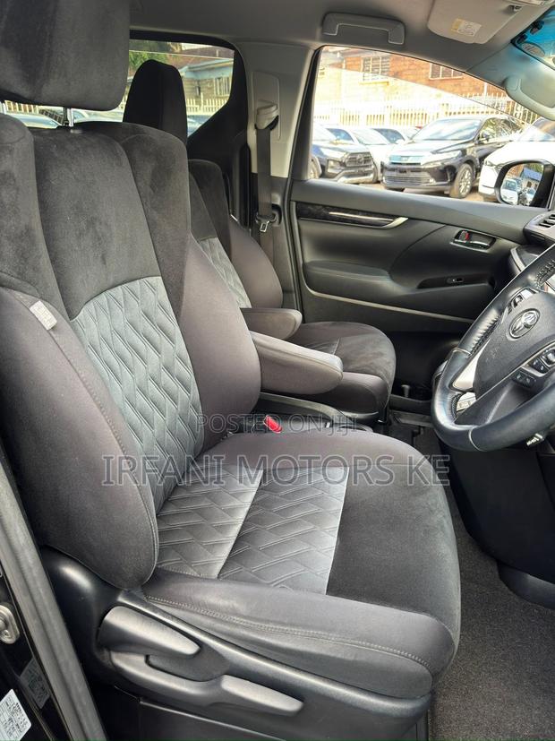 Toyota Vellfire 2018 Black