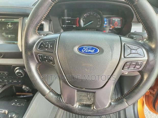 Ford Ranger Wildtrak 2016 Orange