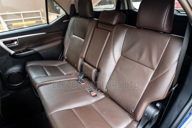 Toyota Fortuner 2.8 D AWD 2019 Blue