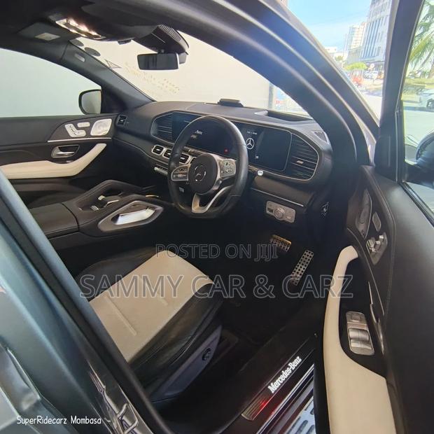 Mercedes-Benz GLE-Class GLE 400d 4MATIC 2020 Gray