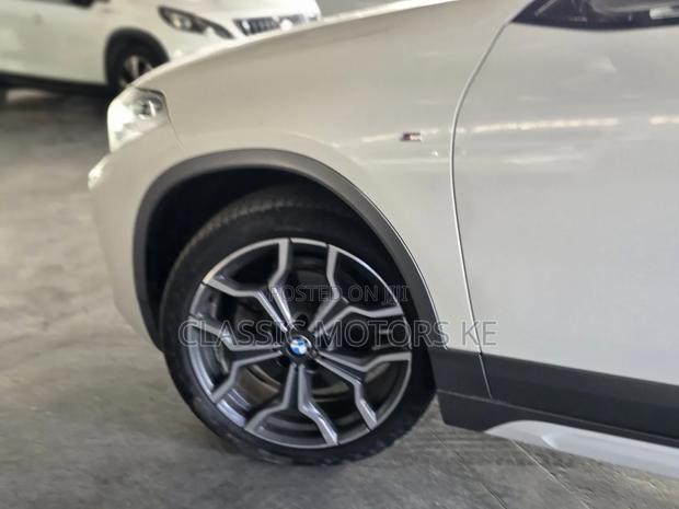 BMW X2 sDrive28i 2019 White
