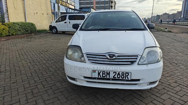 Toyota Corolla Sedan 2003 White