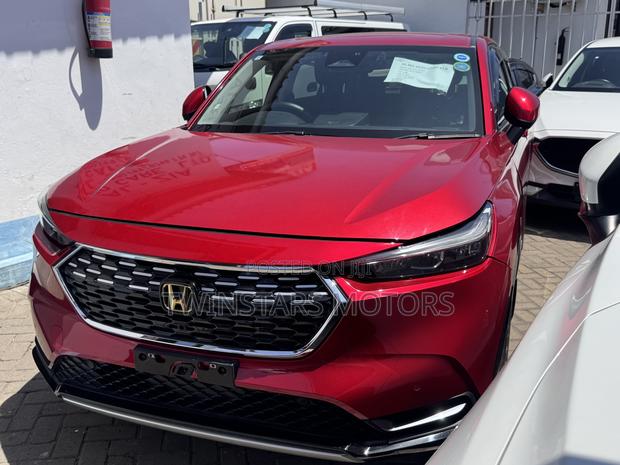 Honda Vezel 2022 Red