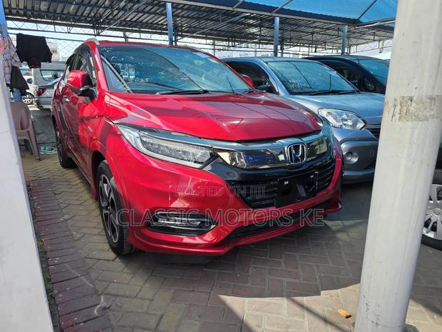Honda Vezel 1.5 Hybrid 2WD 2019 Red