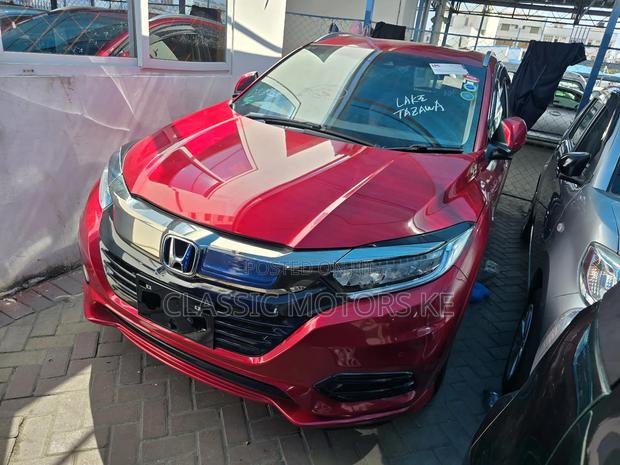 Honda Vezel 1.5 Hybrid 2WD 2019 Red
