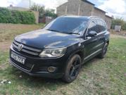 Volkswagen Tiguan S Automatic 2011 Black for sale