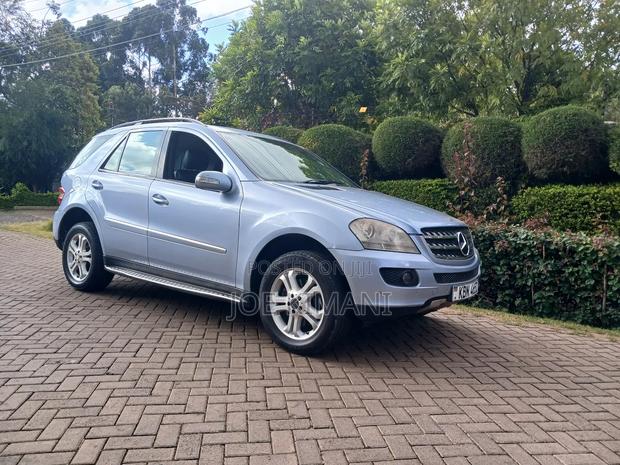 Mercedes-Benz M Class 2007 Blue
