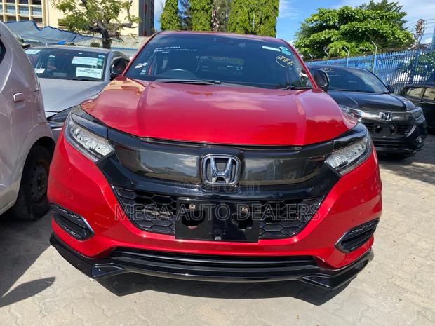 Honda Vezel 2018 Red