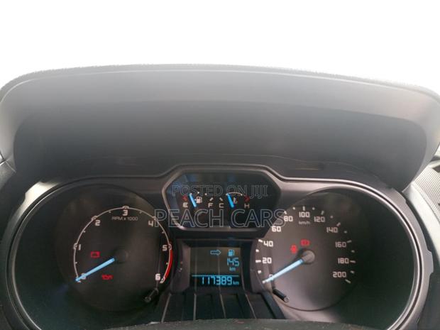 Ford Ranger Lariar 4x4 SuperCad 6ft. 2019 White