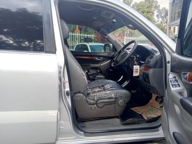 Toyota Land Cruiser Prado 3.4 5dr 2003 Silver