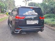 Toyota Land Cruiser LC300 2023 Black for sale