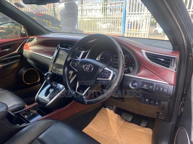 Toyota Harrier 2018 Black