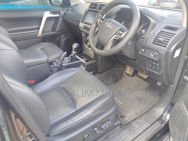 Toyota Land Cruiser Prado 2017 Matt Black