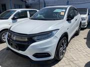 Honda Vezel 2018 White for sale