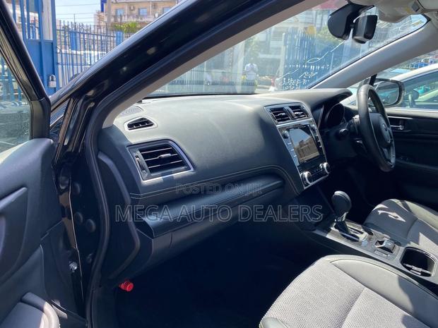 Subaru Outback 2018 Black