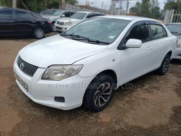 Toyota Axio 2008 White