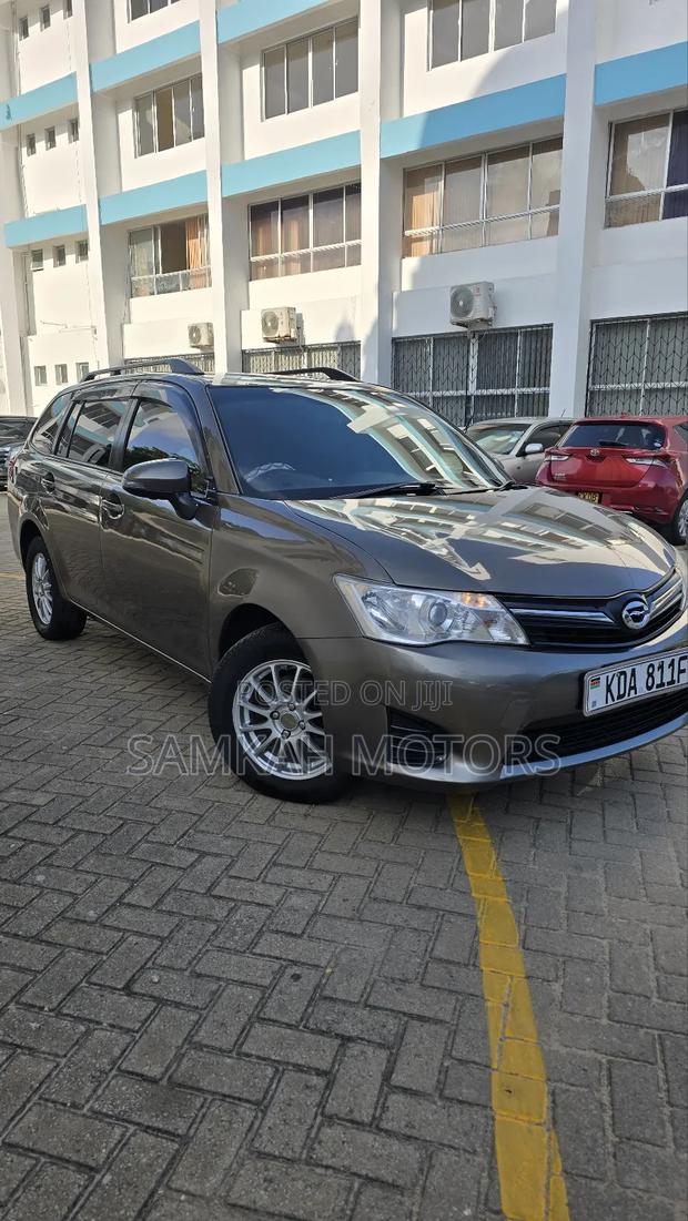 Toyota Corolla Fielder 2014 Brown