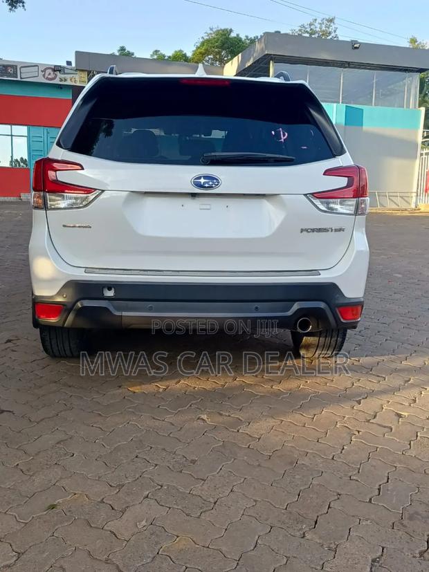 Subaru Forester 2018 White
