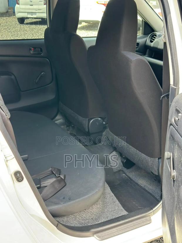 Toyota Probox 1.5 DX Comfort 2WD 2018 White