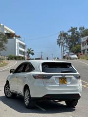 Toyota Harrier 2016 White for sale