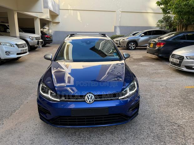 Volkswagen Golf R 4-Door w/DCC & Navigation 2019 Blue