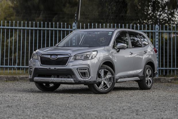 Subaru Forester 2019 Silver