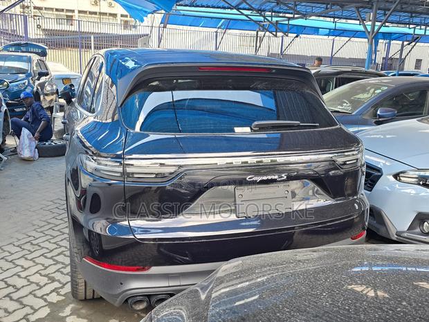 Porsche Cayenne S AWD 2019 Black