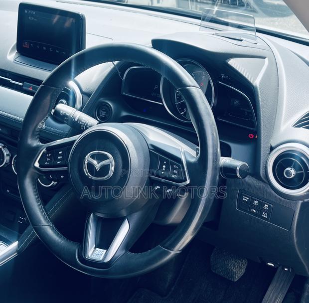 Mazda 2 2019 White