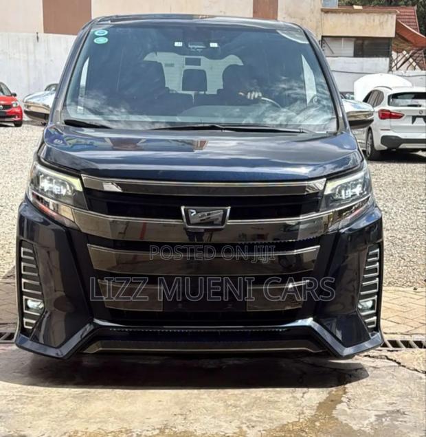 Toyota Noah 2019 Black