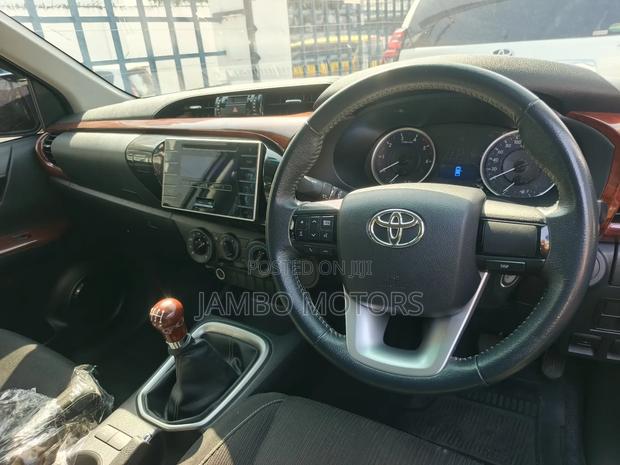 Toyota Hilux Revo Double Cab Deisel 2.8 AWD 2019 Silver